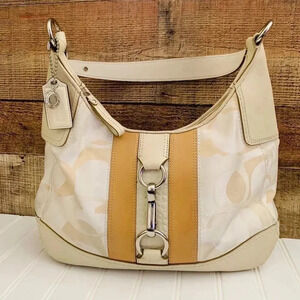 Coach Hamptons Hobo Signature Purse